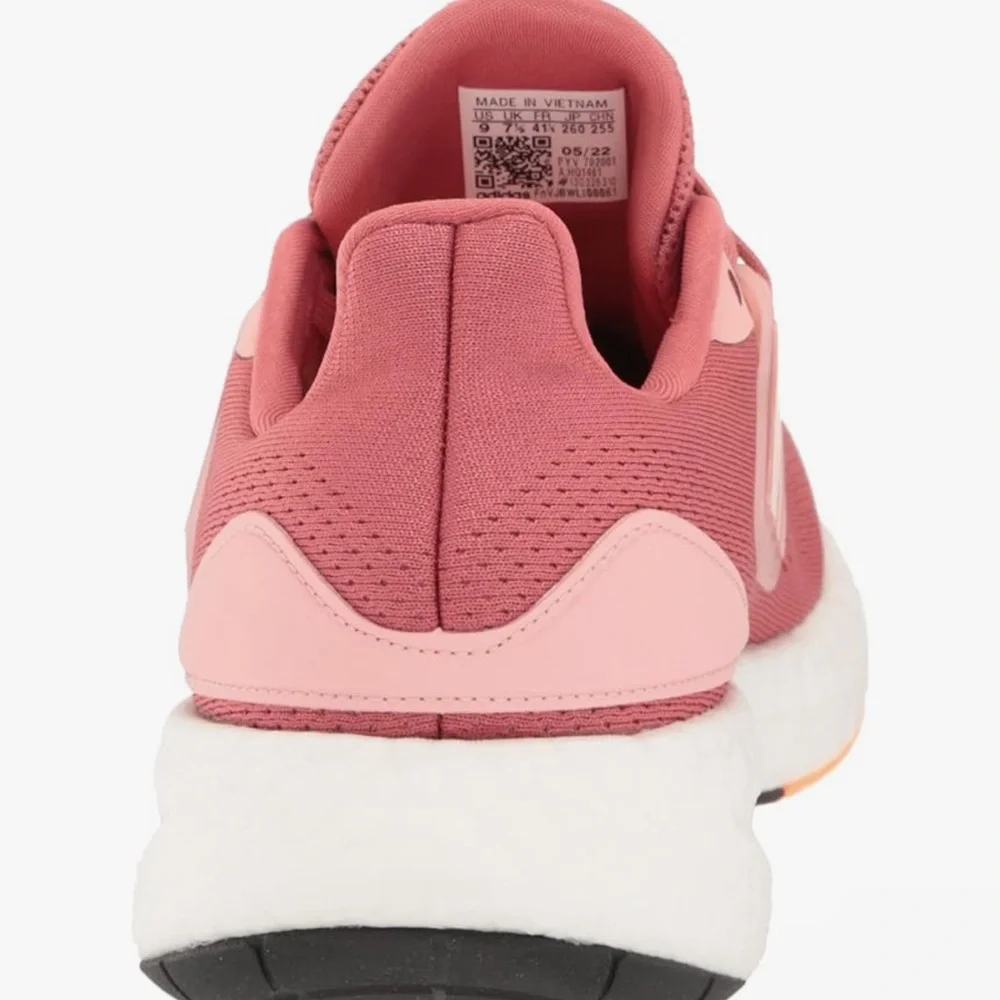 NWT Adidas Pureboost 22W Women’s Running Shoes / Sneakers in Coral Size 9B - Picture 4 of 7